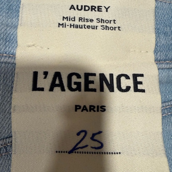 L'AGENCE Faded Blue Jean Shorts - Picture 3 of 3